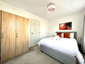 Lovely 4 doubled bedroomed townhouse in Bicester near to Bicester Village